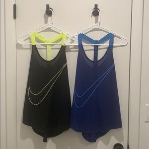 Nike workout tanks - size M